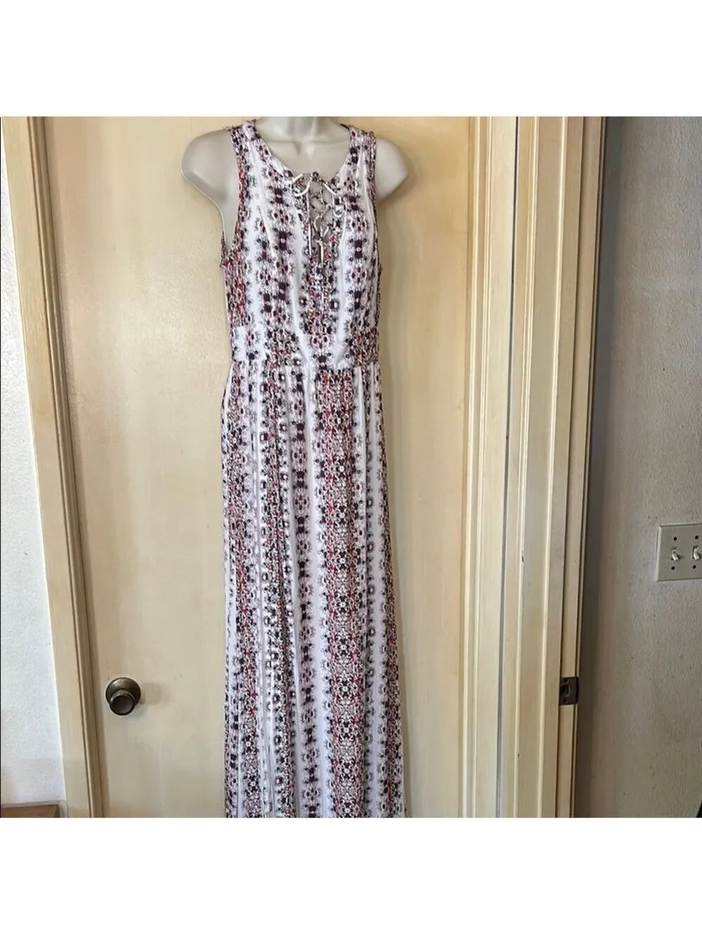 Abercrombie & Fitch Cream floral Sleeveless Maxi Sundress size S